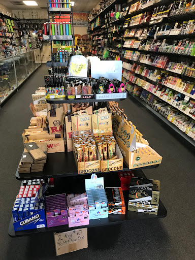 Tobacco Shop «Up In Smoke», reviews and photos, 4300 W Lake Mary Blvd #1070, Lake Mary, FL 32746, USA