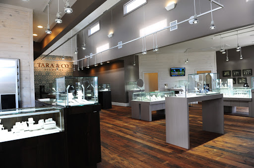 Jewelry Designer «Tara & Co. Diamonds», reviews and photos, 2719 E Race Ave, Searcy, AR 72143, USA