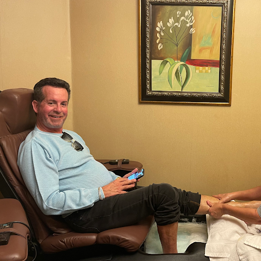 Barber Shop «Miles & Lyle Luxury Barbershop», reviews and photos, 19044 NE 29th Ave, Aventura, FL 33180, USA