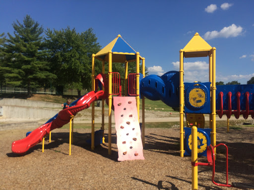 Amusement Park «White Birch Bay Aquatic Center», reviews and photos, 1186 Teson Rd, Hazelwood, MO 63042, USA