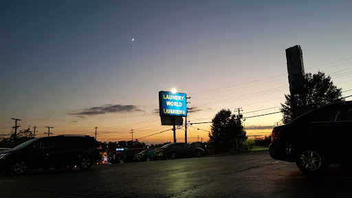 Laundromat «Laundry World Inc», reviews and photos, 3039 Graham Rd, Falls Church, VA 22042, USA