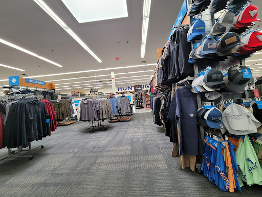Sporting Goods Store «Academy Sports + Outdoors», reviews and photos, 15350 I-35, Selma, TX 78154, USA