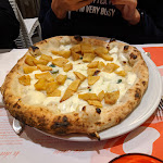 Photo n°3 de l'avis de Federico.u fait le 09/11/2019 à 11:54 sur le  Pizzeria La Dea Bendata à Pozzuoli