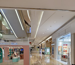 Lotte Shopping Avenue photo