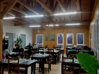 Atmosphère du Restaurant français Auberge des Chasseurs à Créon-d'Armagnac - n°6