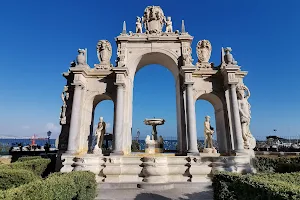 Fontana del Gigante image