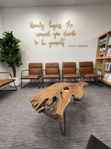 Beauty Salon «Headliners Salon and Spa», reviews and photos, 359 Merrow Rd, Tolland, CT 06084, USA