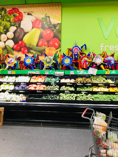 Grocery Store «El Super», reviews and photos, 4421 University Ave, San Diego, CA 92105, USA