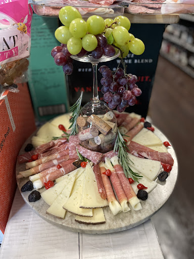 Liquor Store «Primo Liquors Weston», reviews and photos, 2390 Weston Rd, Weston, FL 33326, USA