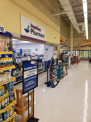 Grocery Store «Stop & Shop», reviews and photos, 625 Paterson Ave, Carlstadt, NJ 07072, USA