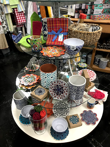 Hardware Store «PENSACOLA HARDWARE COMPANY», reviews and photos, 20 E Gregory St, Pensacola, FL 32502, USA