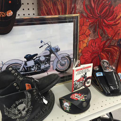 Thrift Store «Goodwill Store and Donation Center», reviews and photos, 1484 E Ellis Rd, Norton Shores, MI 49444, USA