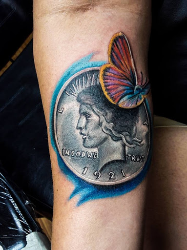 Explore 1 4 sleeve tattoo ideas, creative tattoo ideas in Tulia, available at Mister Placasos Tattoo Shop