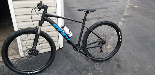 Bicycle Store «ballwin schwinn», reviews and photos, 15340 Manchester Rd, Ellisville, MO 63011, USA