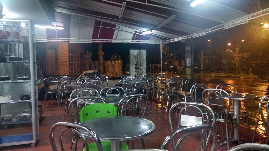 Panadería Y Repostería Los Colores