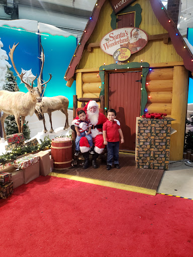 Sporting Goods Store «Bass Pro Shops», reviews and photos, 11551 NW 12th St, Miami, FL 33172, USA