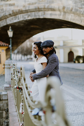 Prague Wedding | Maternity | Family Photographer - Kemal