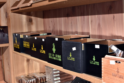 Cigar Shop «Osi Tobacco», reviews and photos, 4836 Hills and Dales Rd NW, Canton, OH 44708, USA