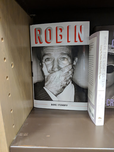 Book Store «Books-A-Million», reviews and photos, 6601 Edwardsville Crossing Dr, Edwardsville, IL 62045, USA