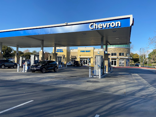 Chevron, 4260 Riverwalk Pkwy, Riverside, CA 92505, USA, 