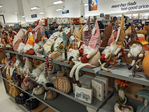 Department Store «Marshalls», reviews and photos, 2340 Foothill Blvd, La Verne, CA 91750, USA