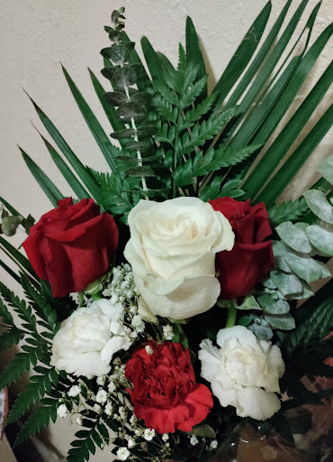 Florist «A Beautiful California Florist», reviews and photos, 455 Atlantic Ave, Long Beach, CA 90802, USA