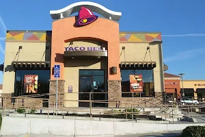 Taco Bell image