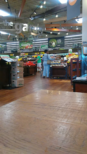 Grocery Store «Kroger», reviews and photos, 21555 21 Mile Rd, Macomb, MI 48044, USA