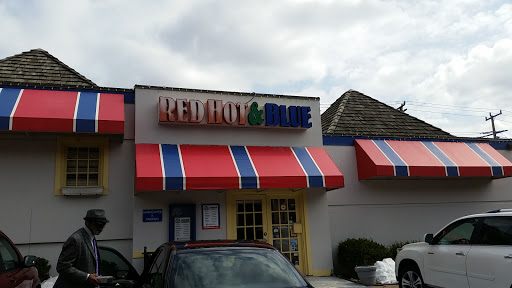 Barbecue Restaurant «Red Hot & Blue-Fairfax, VA», reviews and photos, 4150 Chain Bridge Rd, Fairfax, VA 22030, USA