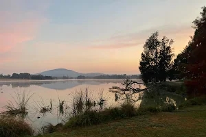 Lake Tuggeranong image