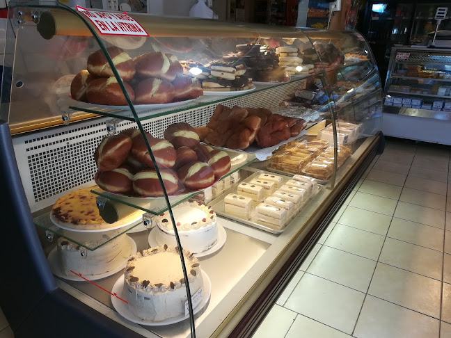 Opiniones de Panaderia Pasteleria Pulmahue en Padre Las Casas - Tienda