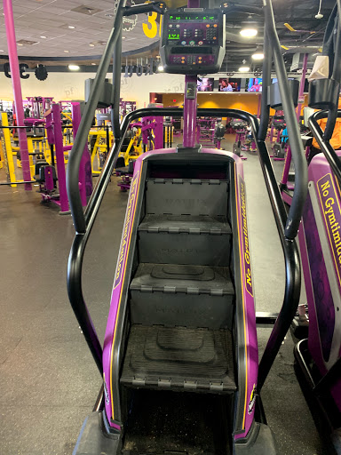 Gym «Planet Fitness», reviews and photos, 4925 Macdonald Ave, Richmond, CA 94805, USA