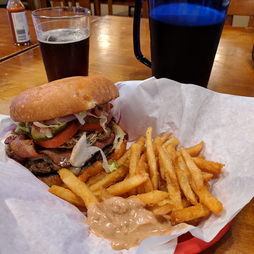 Shopping Mall «East Lake Village Shopping Center», reviews and photos, 936 E Lake Ave, Watsonville, CA 95076, USA