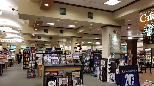 Book Store «Barnes & Noble», reviews and photos, 444 Broadway, Saugus, MA 01906, USA