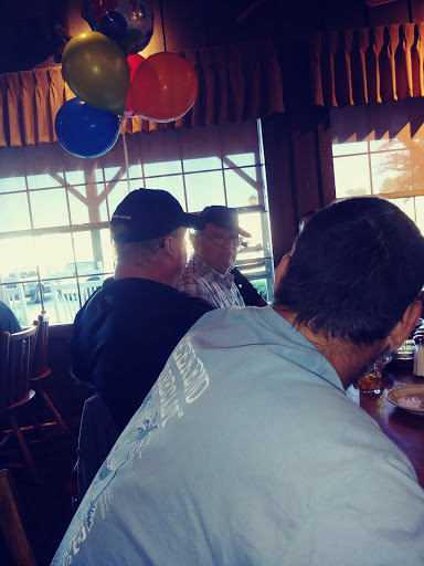 American Restaurant «Cracker Barrel Old Country Store», reviews and photos, 1824 W Lucas St, Florence, SC 29501, USA