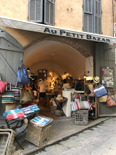 Magasin d'ameublement et de décoration Au Petit Bazar Bonifacio