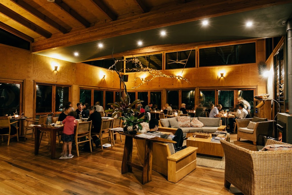 The Gunyah Restaurant at Paperbark Camp 2540