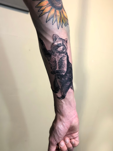 Tattoo Shop «Living Art Gallery Tattoo Lounge», reviews and photos, 3107 S El Camino Real, San Clemente, CA 92672, USA