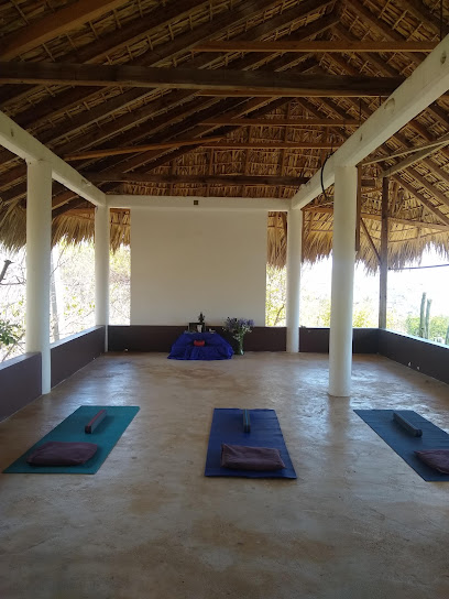 Restorative Yoga Backmitra - Cerrada del Museo S/N, 70946, Mazunte, Oax., Mexico