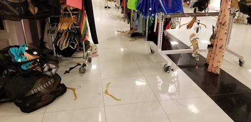 Clothing Store «Forever 21», reviews and photos, 10306 Southside Blvd, Jacksonville, FL 32256, USA