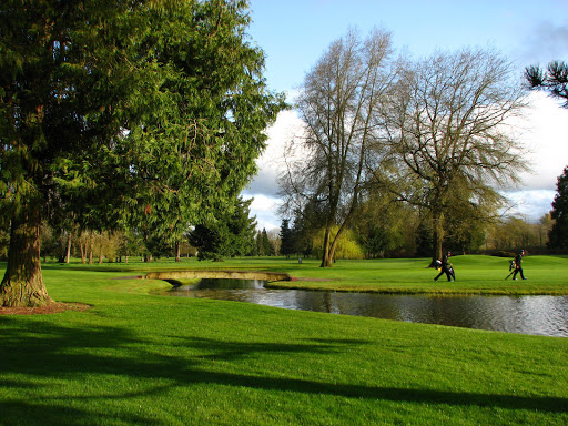 Country Club «Shadow Hills Country Club», reviews and photos, 92512 River Rd, Junction City, OR 97448, USA