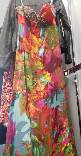 Thrift Store «Goodwill Windsor Woods Retail Store», reviews and photos, 229 S Rosemont Rd, Virginia Beach, VA 23452, USA