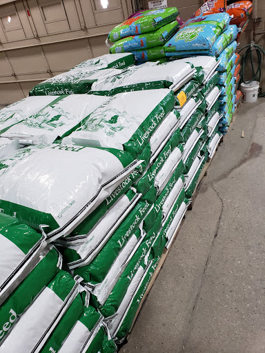 Sporting Goods Store «Big R of Homer Glen», reviews and photos, 15830 S Bell Rd, Homer Glen, IL 60491, USA