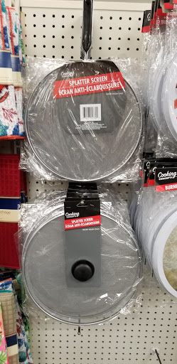 Shopping Mall «Edgewood Towne Centre», reviews and photos, 1763 S Braddock Ave, Pittsburgh, PA 15218, USA