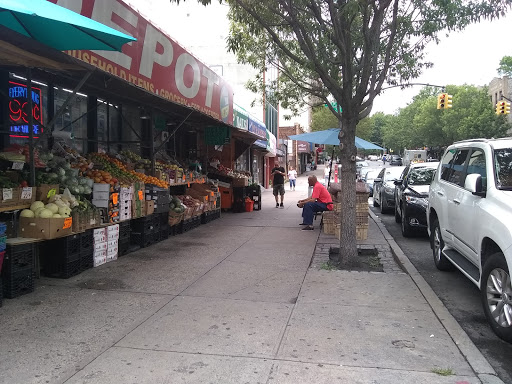 Grocery Store «Foodtown of Bainbridge», reviews and photos, 283 E 204th St, Bronx, NY 10467, USA