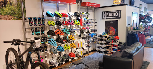 Bicycle Store «Free-Flite Bicycles», reviews and photos, 6014 Sandy Springs Cir, Atlanta, GA 30328, USA