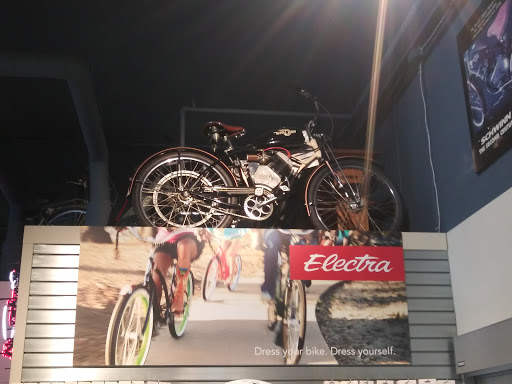 Bicycle Store «The Bike Route», reviews and photos, 655 Tamiami Trail N, Naples, FL 34102, USA