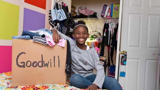 Thrift Store «Goodwill Store and Donation Center», reviews and photos, 393 E Lakewood Blvd, Holland, MI 49424, USA