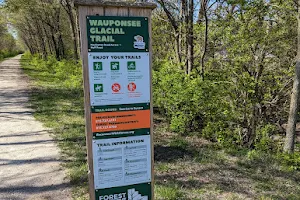 Wauponsee Trailhead image