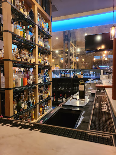 Seafood Restaurant «Gibraltar Restaurant», reviews and photos, 488 Royer Dr #101, Lancaster, PA 17601, USA